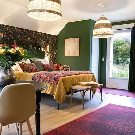 Les Patis Bed and Breakfast Vouvray Eksteriør billede
