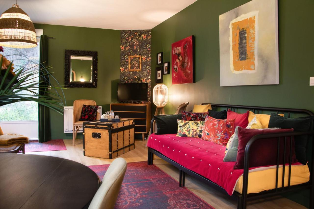 Les Patis Bed and Breakfast Vouvray Eksteriør billede